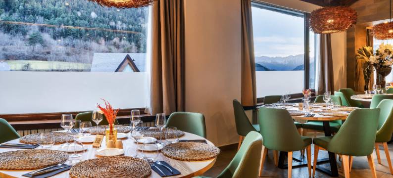 美利亚德特雷多斯(Meliá de Tredós)图片