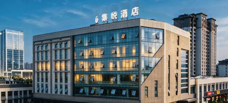 JOYINN·集悦酒店(眉山东站金罗马夜市店)图片