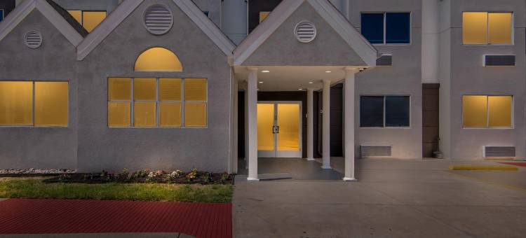沃思堡北-霍尔特姆城品质酒店及套房(Quality Inn & Suites Fort Worth North - Haltom City)图片