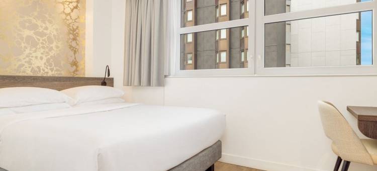 钟楼兰斯中央大教堂酒店(Four Points by Sheraton Reims Cathédrale)图片