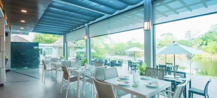 尖竹汶府山顶酒店(The Peak Hotel Chanthaburi)图片