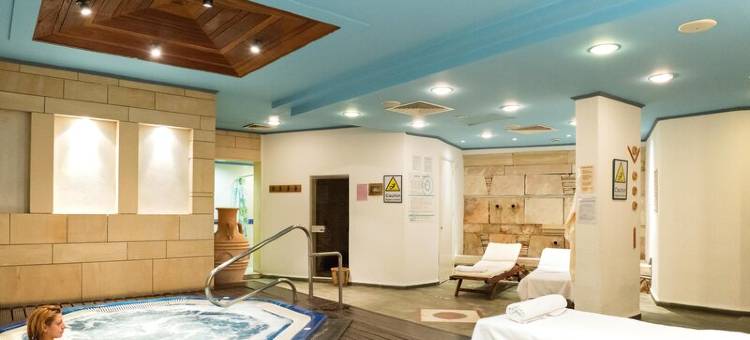 帕福斯花园假日度假村(Paphos Gardens Holiday Resort)图片