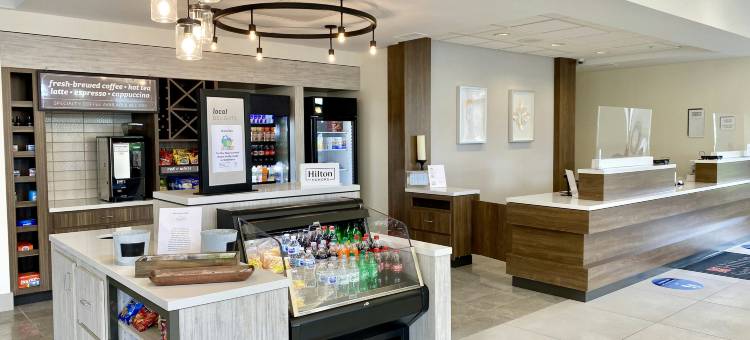 奥科诺默沃克希尔顿花园酒店(Hilton Garden Inn Oconomowoc)图片