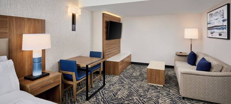 伯灵顿烛木套房酒店(Candlewood Suites BURLINGTON CONFERENCE CENTRE by IHG)图片