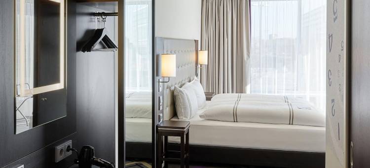 斯图加特市中心普瑞米尔酒店(Premier Inn Stuttgart City Center Hotel)图片