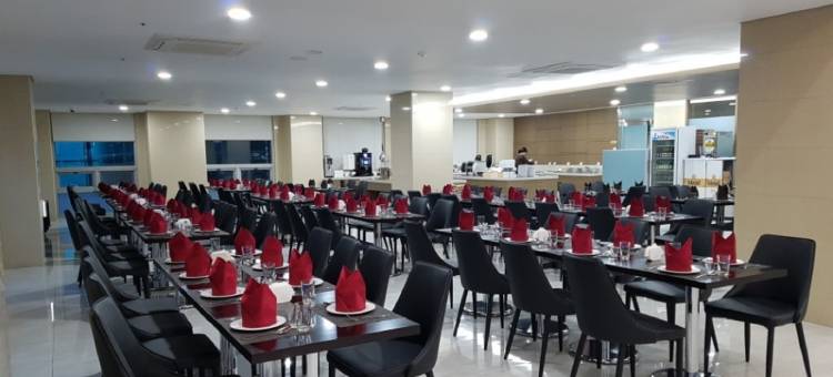 华美达济州市酒店(Ramada by Wyndham Jeju City Hall)图片