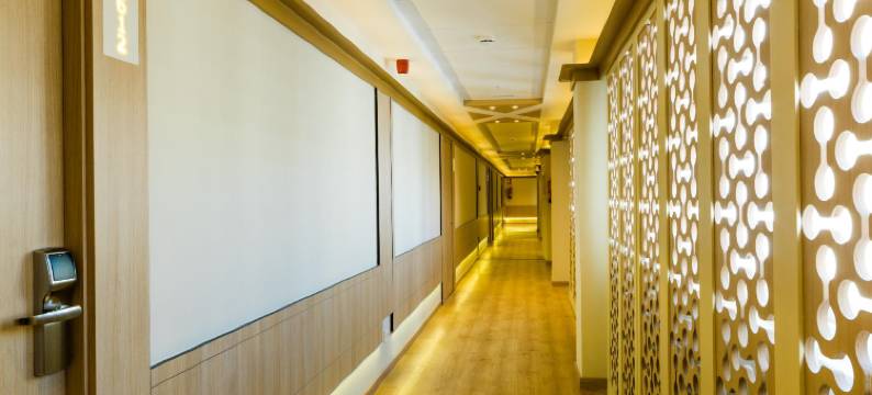 米娜埃尔罗德奥酒店(Hotel Monarque El Rodeo)图片