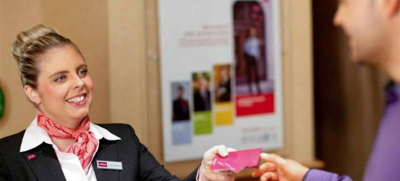 格洛斯特波顿大厅美居酒店(Mercure Gloucester Bowden Hall Hotel)图片