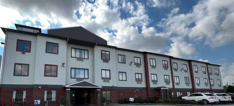 休斯顿布鲁克霍洛呗盟酒店(Baymont by Wyndham Houston Brookhollow)图片