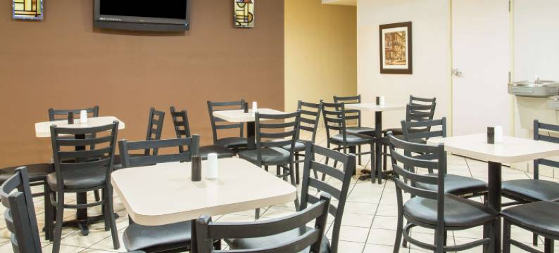 提柏道克斯戴斯套房酒店(Days Inn & Suites by Wyndham Thibodaux)图片