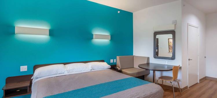 德克萨斯运河景观 6 号汽车旅馆(Motel 6 Channelview, TX)图片