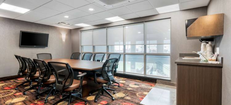 东门贝斯特韦斯特优质套房酒店(Best Western Plus Eastgate Inn  Suites)图片