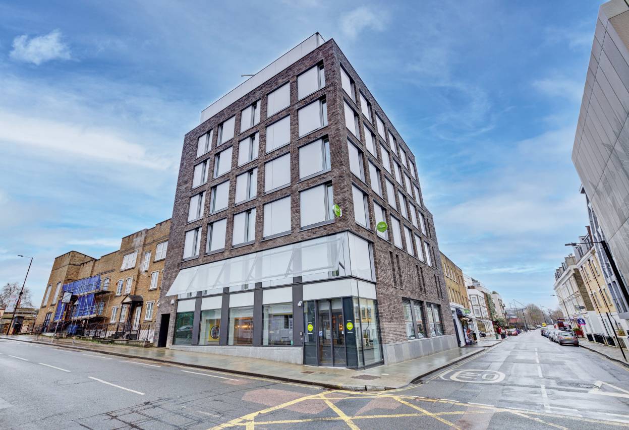 优品迎智选伦敦西布朗普顿酒店(hub by Premier Inn London West Brompton Hotel)