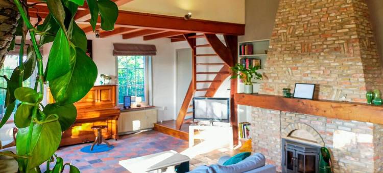 2 Bedroom Gorgeous Home in Kerkwerve图片