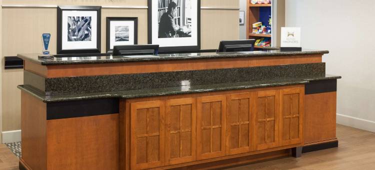 锡达拉皮兹北欢朋套房酒店(Hampton Inn & Suites Cedar Rapids - North)图片