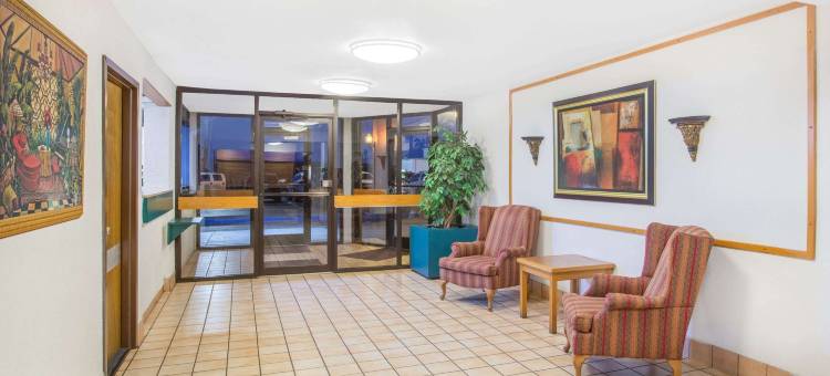 布莱斯维尔速8酒店(Super 8 by Wyndham Blytheville)图片