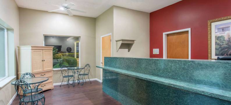 蒙蒂塞洛速8酒店(Super 8 by Wyndham Monticello)图片