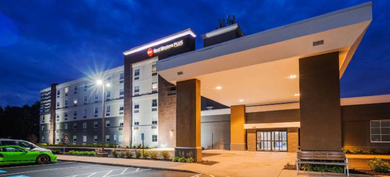 贝斯特韦斯特优质威尔克斯巴雷斯克兰顿优质机场酒店(Best Western Plus Wilkes Barre-Scranton Airport Hotel)图片