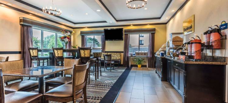 矿泉井城戴斯套房酒店(Days Inn & Suites by Wyndham Mineral Wells)图片