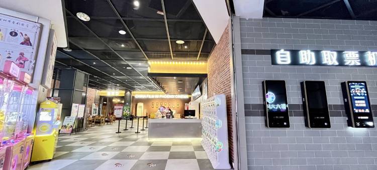 凤凰印象公寓(深圳黄贝岭地铁站店)图片