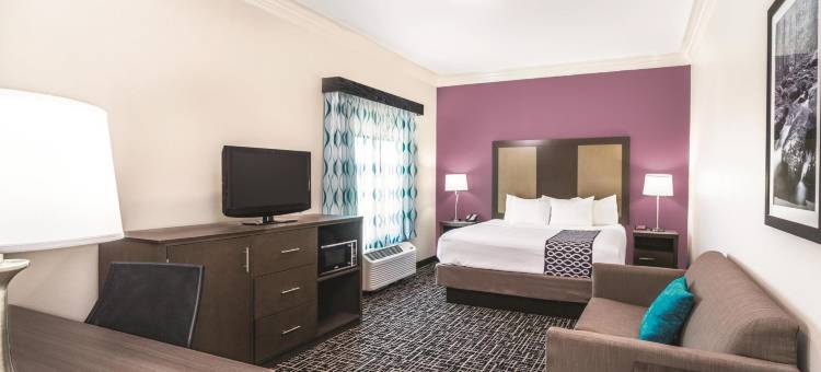 劳登拉昆塔温德姆套房酒店(La Quinta Inn & Suites by Wyndham Loudon)图片
