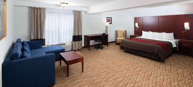 奥本红狮套房酒店(Red Lion Inn & Suites Auburn)图片