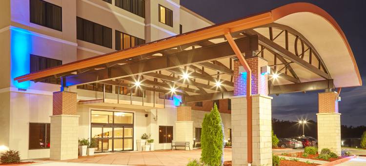 哥伦比亚大学区智选假日酒店及套房(Holiday Inn Express & Suites Columbia Univ Area - Hwy 63)图片