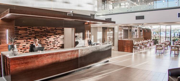 温德和克城镇小屋(Town Lodge Windhoek, Namibia)图片