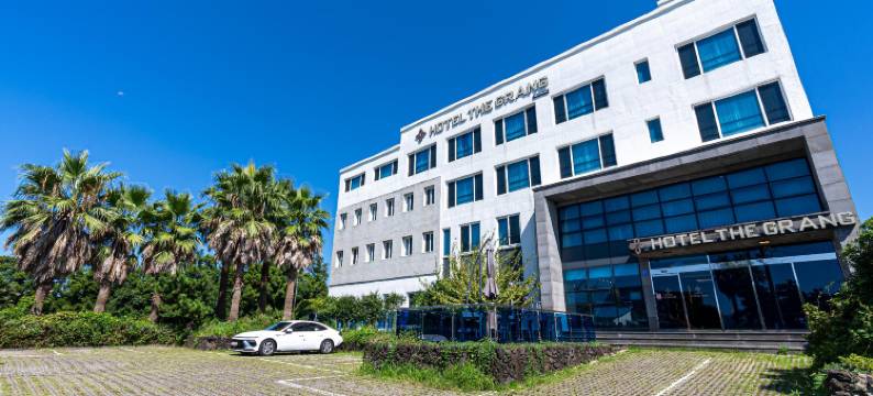 格兰德酒店 中文店(Hotel the Grang Jungmun)图片