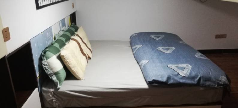 蓄梦者公寓(半环北路1号分店)图片