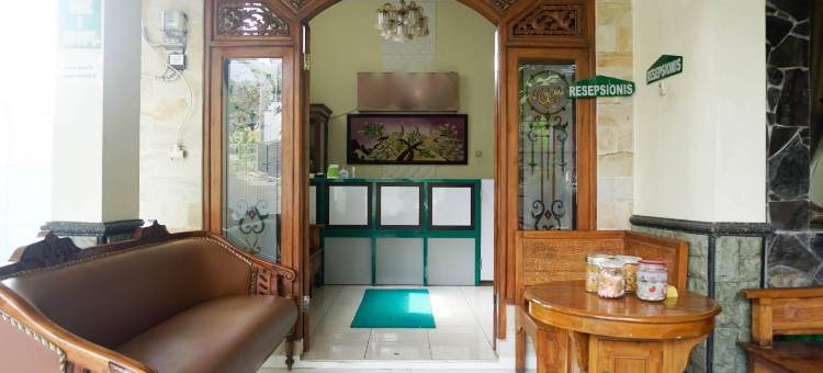 格里亚伊玛法旅馆红伙伴-近东爪哇公园2号(Griya Imafa Inn RedPartner Near Jatim Park 2)图片