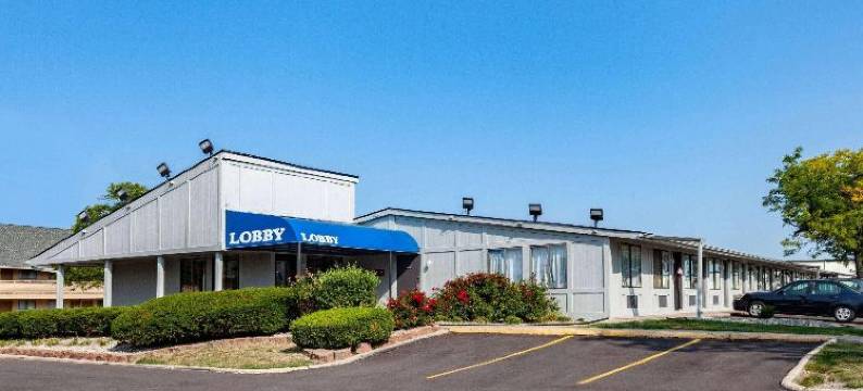 Travelodge by Wyndham Monroe图片