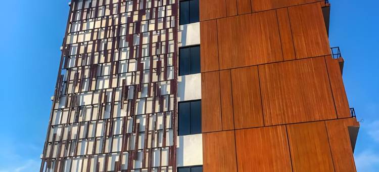 林恩莫约克托酒店(Lynn Hotel Mojokerto)图片