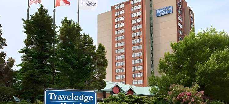 多伦多机场希尔顿逸林酒店(Doubletree by Hilton Toronto Airport)图片