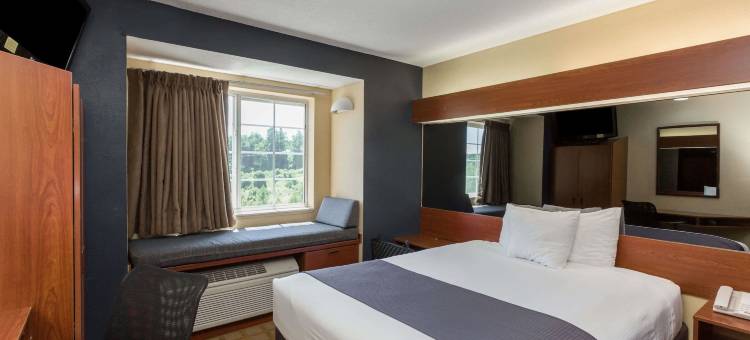 温德姆希尔斯伯勒麦客达客栈套房酒店(Microtel Inn & Suites by Wyndham Hillsborough)图片