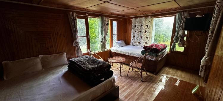 位于帕哈尔加姆的5卧室独栋房屋-100平方米|带5个独立浴室(Top Hill Cottage- Hut in Pahalgham)图片