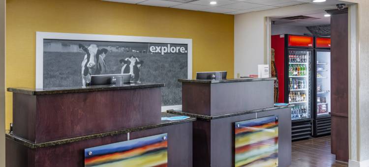 希尔顿欢朋酒店-埃德尔(Hampton Inn Adel)图片