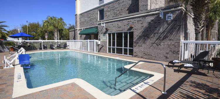 杰克逊维尔东丽晶广场欢朋酒店(Hampton Inn Jacksonville East Regency Square)图片