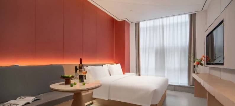 一百米酒店(长沙高铁南站东广场国际会展中心店)图片