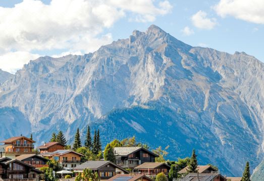 Weber 2 Hotel Overview