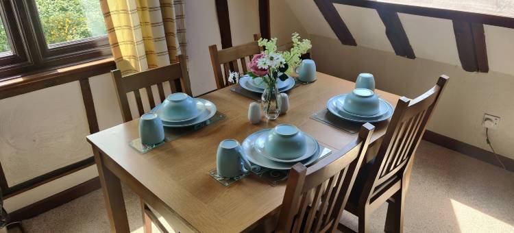 鸟类农场(Birds Farm)图片