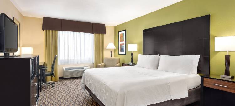 智选假日套房酒店爱德蒙得(Holiday Inn Express & Suites Edmond)图片