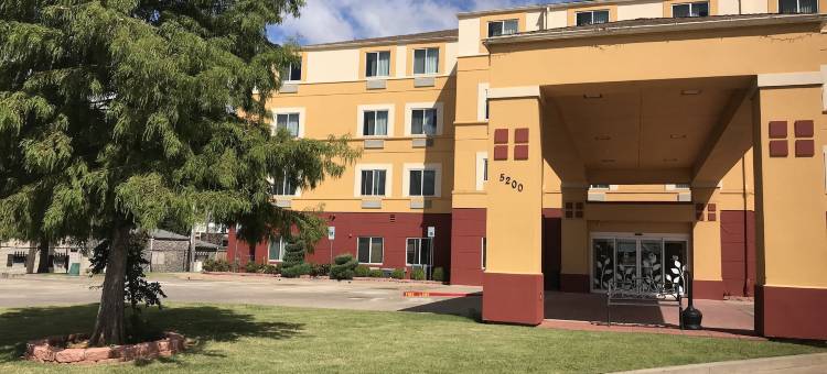 西北俄克拉何马城舒眠套房酒店(Sleep Inn & Suites Oklahoma City Northwest)图片