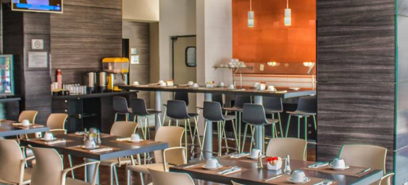 戈勒利亚斯塞拉亚酒店(Casa Inn Galerias Celaya)图片