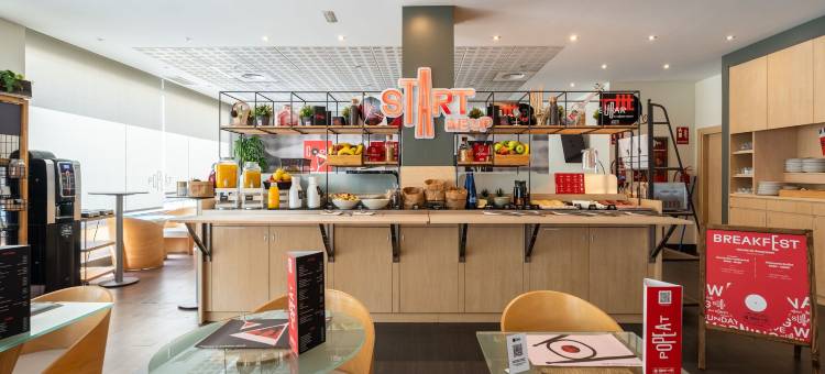 宜必思马德里阿尔科文达斯酒店(Ibis Madrid Alcobendas)图片