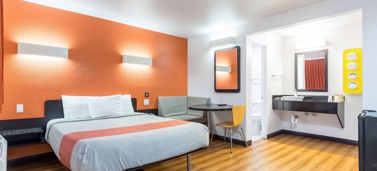 加利福尼亚里布市 - 汤加利福尼亚大学 6号汽车旅馆(Motel 6 Riverside, CA - UCR East)图片