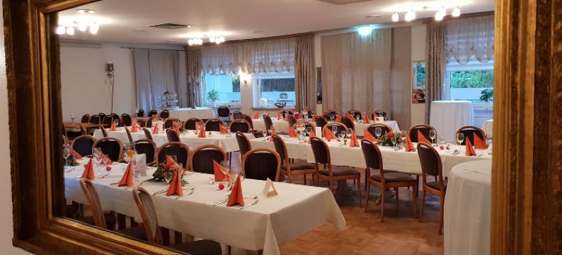 施乐尔斯餐厅和酒店(Schollers Restaurant & Hotel)图片