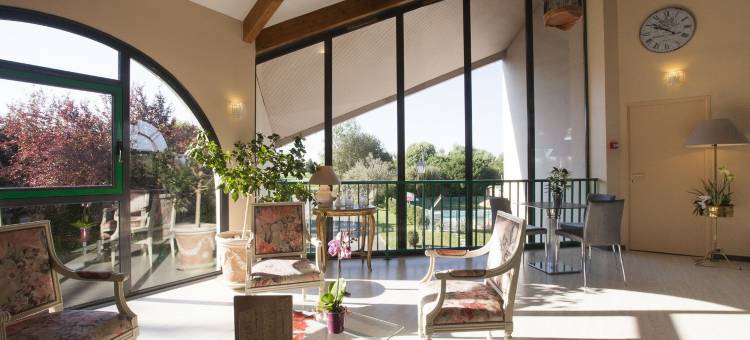 科尔维特高尔夫酒店(Golf Hotel Colvert - Room Service Disponible)图片