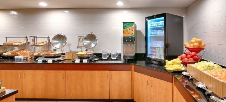 米尔维尔文兰德万枫套房酒店(Fairfield Inn & Suites Millville Vineland)图片