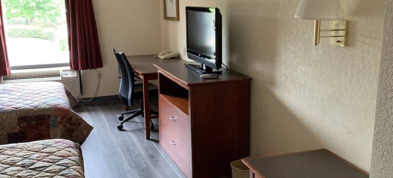 阿米莉亚套房酒店(Amelia Inn & Suites)图片